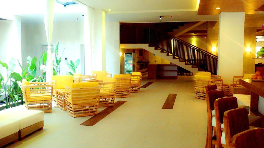 Euphoria Hotel Legian  Exterior photo