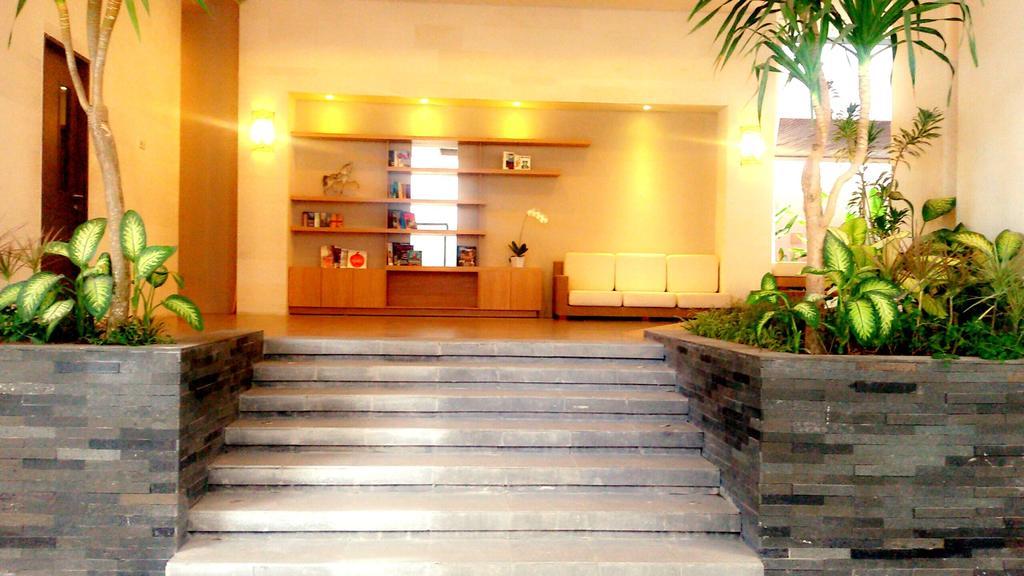 Euphoria Hotel Legian  Exterior photo