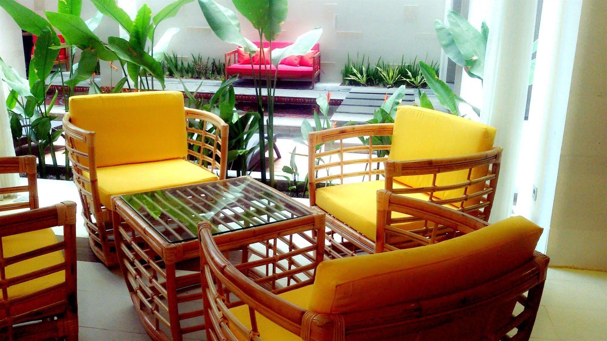 Euphoria Hotel Legian  Exterior photo