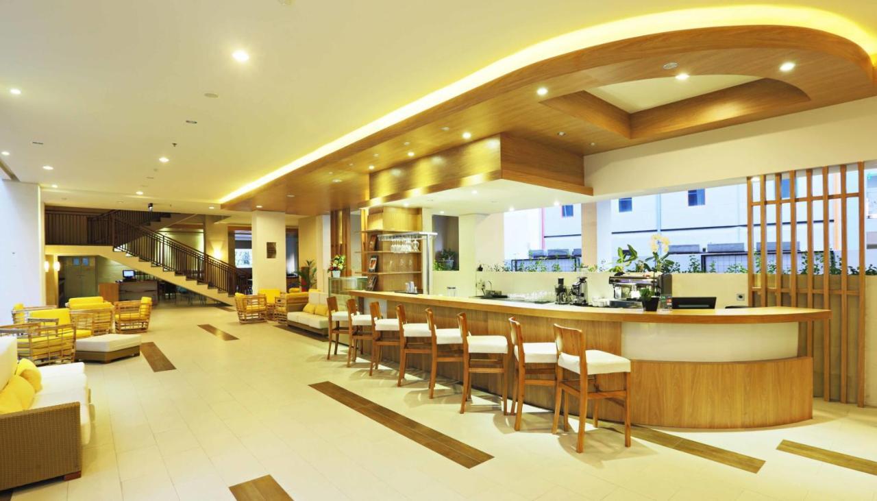 Euphoria Hotel Legian  Exterior photo